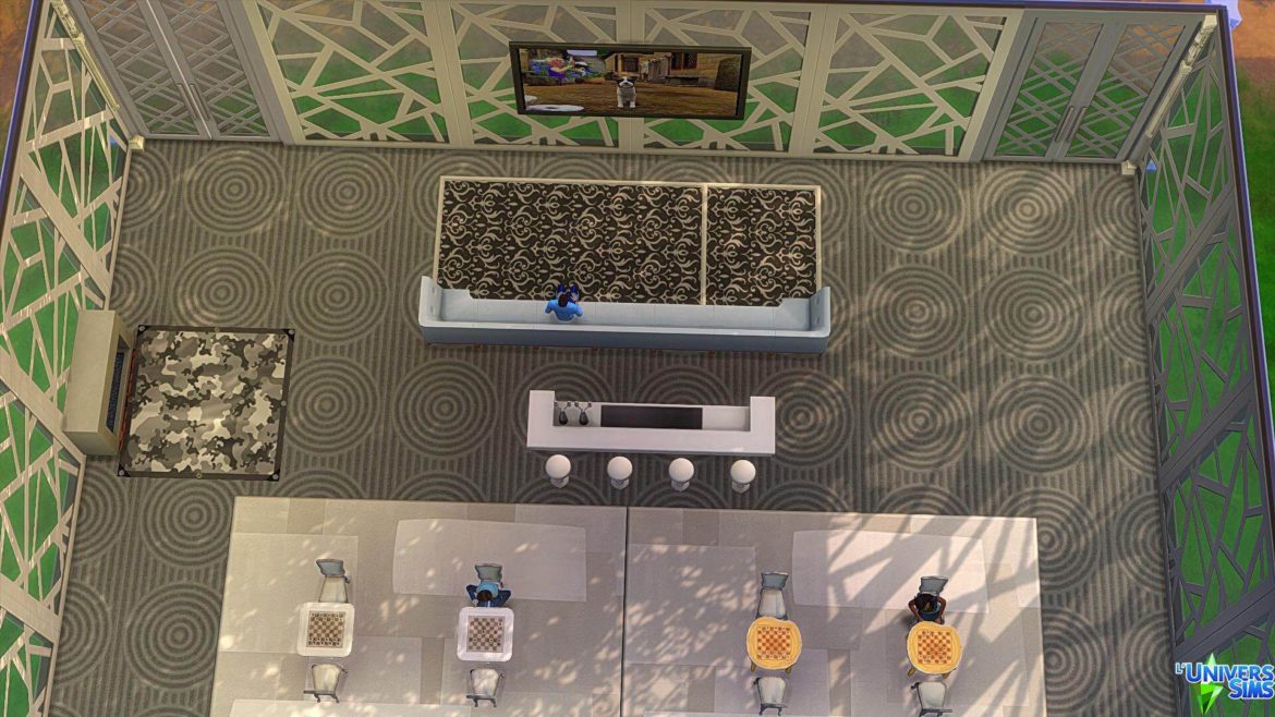 The Sims 4 Parc and Bar at L’UniverSims